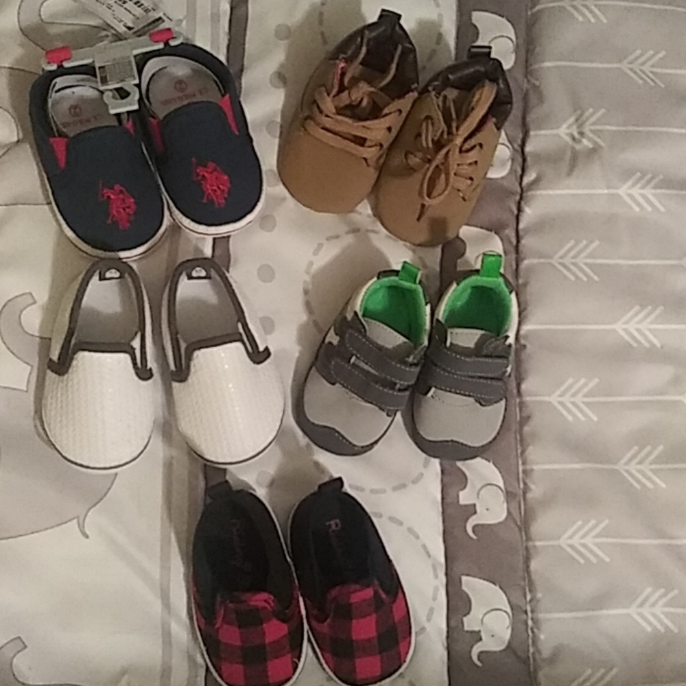 Baby shoes